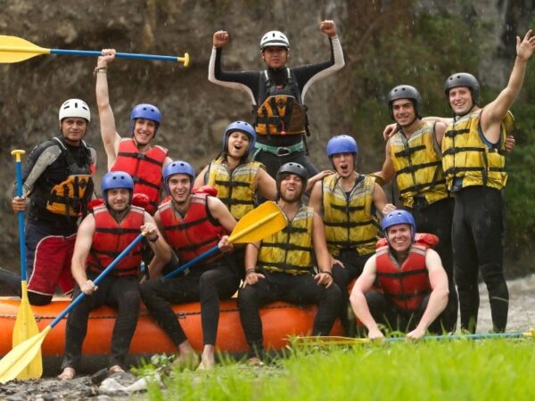 activite-eau-rafting-equip