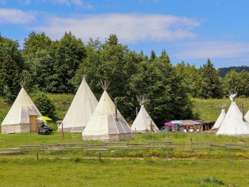 seminaire-team-building-village-tipi